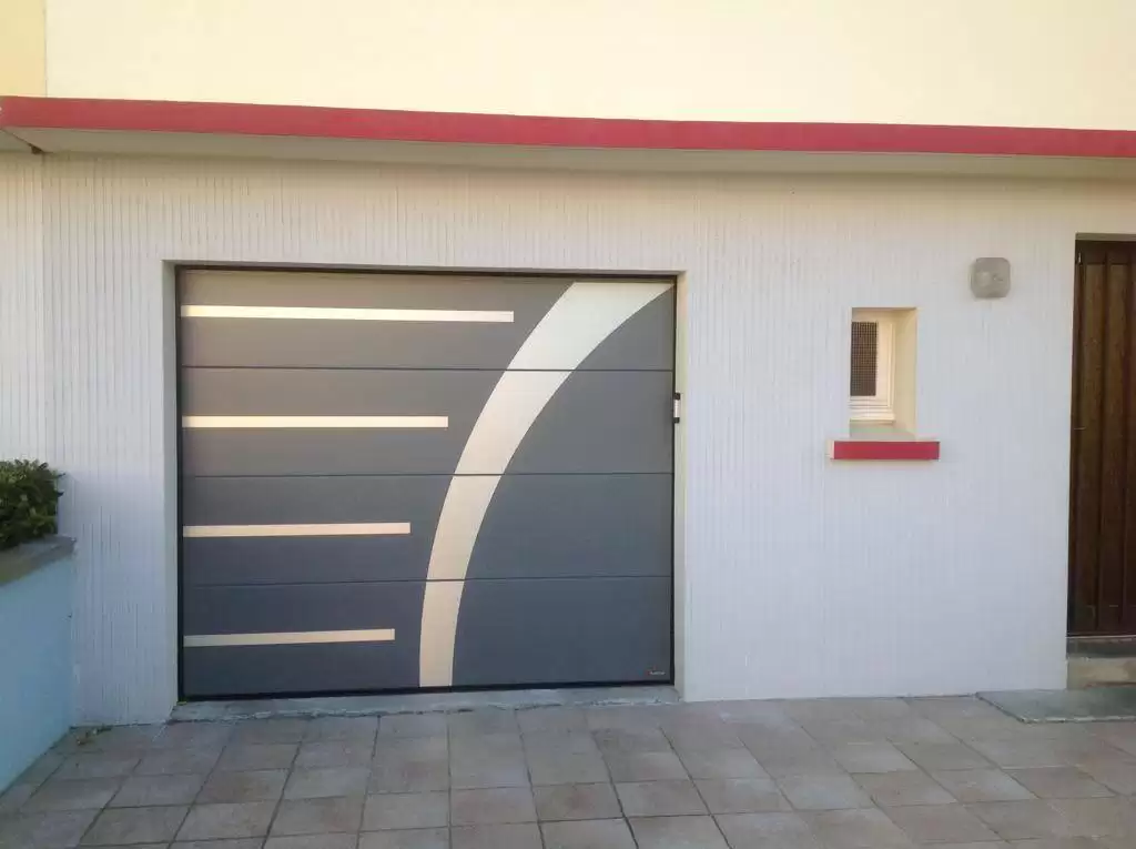Choisir sa porte de garage en aluminium et ses options Choisir sa porte de garage en aluminium et ses options