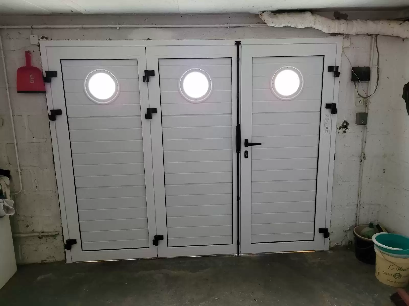 Remplacement d'une porte de garage à Saint-Étienne-du-Rouvray Remplacement d'une porte de garage à Saint-Étienne-du-Rouvray