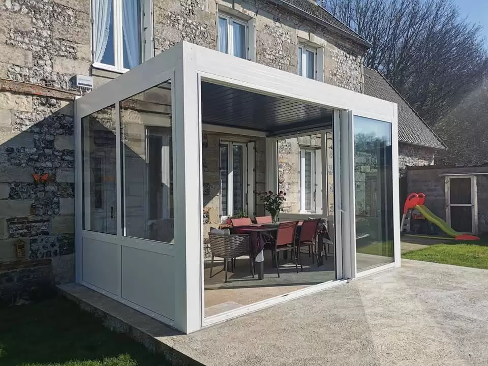 Pose d’une pergola bioclimatique à Saint Aubin sur Scie en Seine-Maritime (76) Pose d’une pergola bioclimatique à Saint Aubin sur Scie en Seine-Maritime (76)