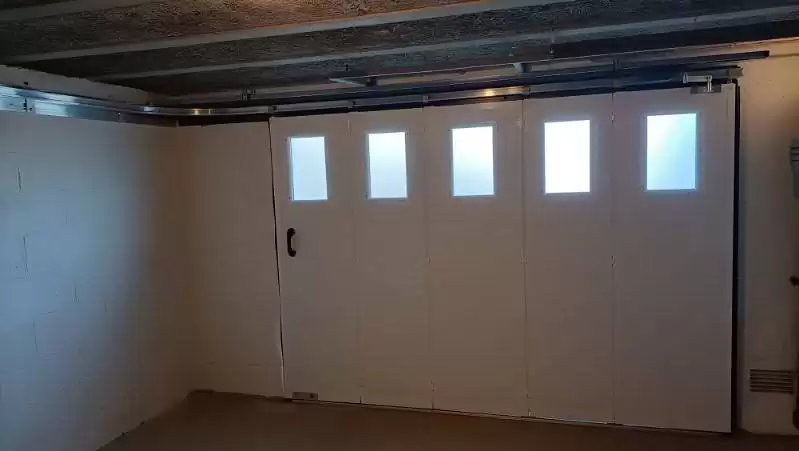 Pour rappel, les travaux d’installation ou changement de portes de garage bénéficient d’une TVA à 10%. N’hésitez pas à consulter nos autres installations de portes de garage pour choisir la solution qui vous conviendra le mieux. Nous restons à votre disposition pour toutes informations supplémentaires au sujet de portes de garage ou pour réaliser un devis gratuit de votre projet. À bientôt chez Vallée de Seine Rénovation, votre fournisseur et installateur de menuiseries dans toute la Normandie et ses alentours. Contactez-nous ! Pour rappel, les travaux d’installation ou changement de portes de garage bénéficient d’une TVA à 10%. N’hésitez pas à consulter nos autres installations de portes de garage pour choisir la solution qui vous conviendra le mieux. Nous restons à votre disposition pour toutes informations supplémentaires au sujet de portes de garage ou pour réaliser un devis gratuit de votre projet. À bientôt chez Vallée de Seine Rénovation, votre fournisseur et installateur de menuiseries dans toute la Normandie et ses alentours. Contactez-nous !