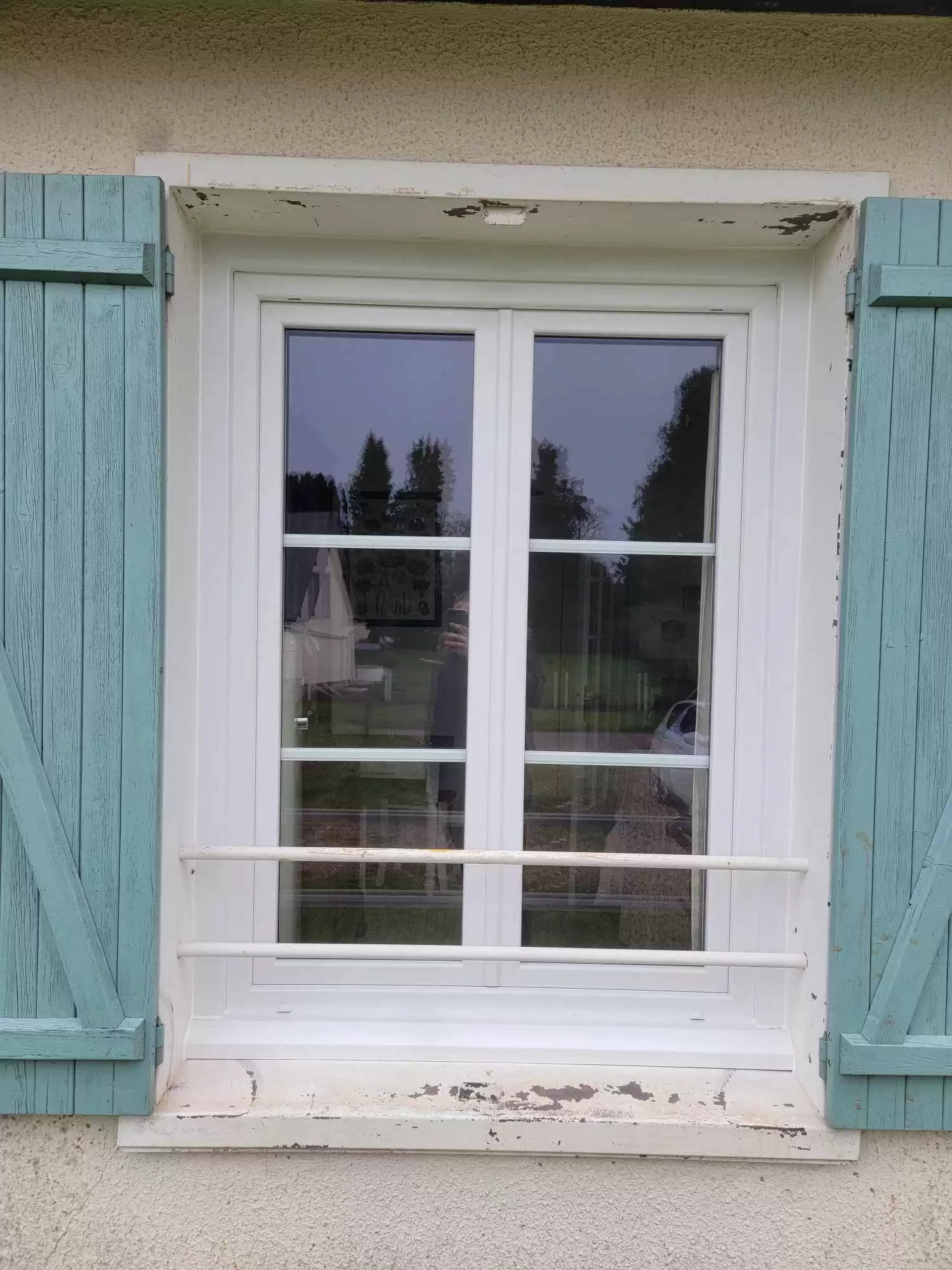 Fourniture et pose de fenêtres en PVC blanc proche de St Valery en Caux dans le 76 Fourniture et pose de fenêtres en PVC blanc proche de St Valery en Caux dans le 76
