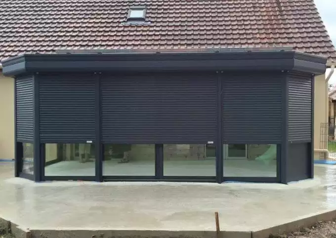 Construction d'une véranda en aluminium sur mesure proche de Duclair Construction d'une véranda en aluminium sur mesure proche de Duclair