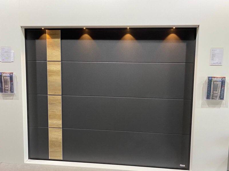 Choisir sa porte de garage en aluminium et ses options