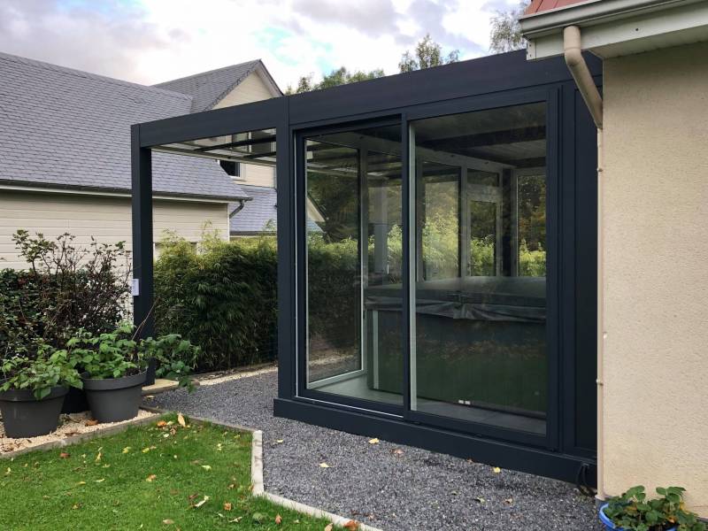 Installation d'une pergola sur-mesure en aluminium bioclimatique à Pavilly 76480