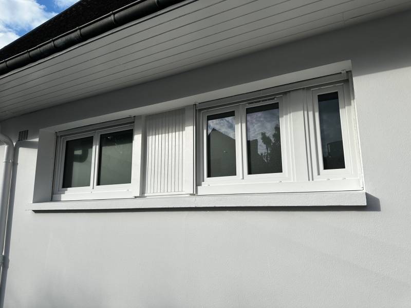 Fourniture et pose de menuiseries PVC blanc sur Bois-Guillaume 76230