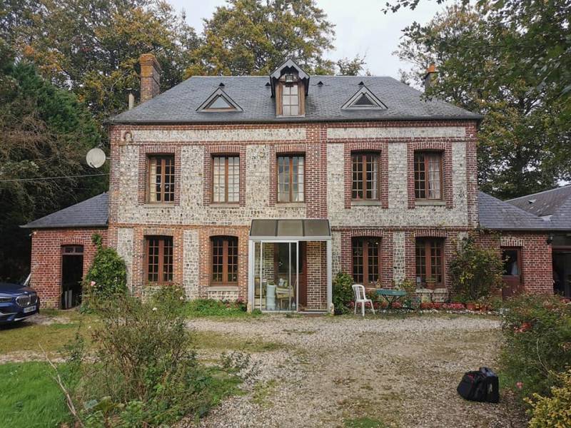 Pose de menuiseries en PVC blanc en Seine-Maritime (76)