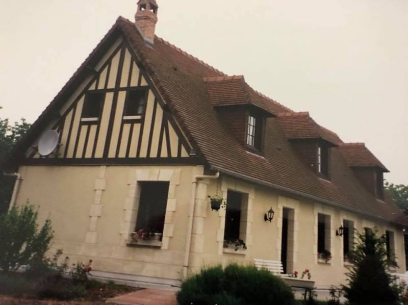 Rénovation de menuiseries en PVC blanc dans une maison proche de Rouen 76000