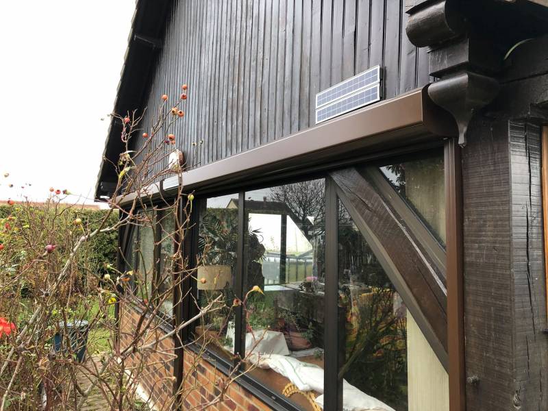 Pose de volets roulants solaires motorisés près de Rouen 76