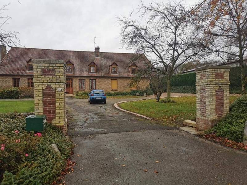 Installation d'un portail motorisé en aluminium