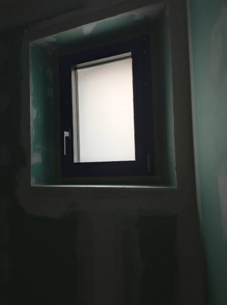 Pose de 14 menuiseries en aluminium gris anthracite à Offranville (76)