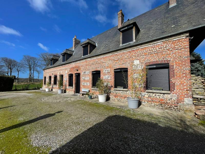 Fourniture et pose de menuiserie avec volet roulants solaires à Tourville-sur-arques 76Fourniture et pose de menuiserie avec volet roulants solaires à Tourville-sur-arques 76