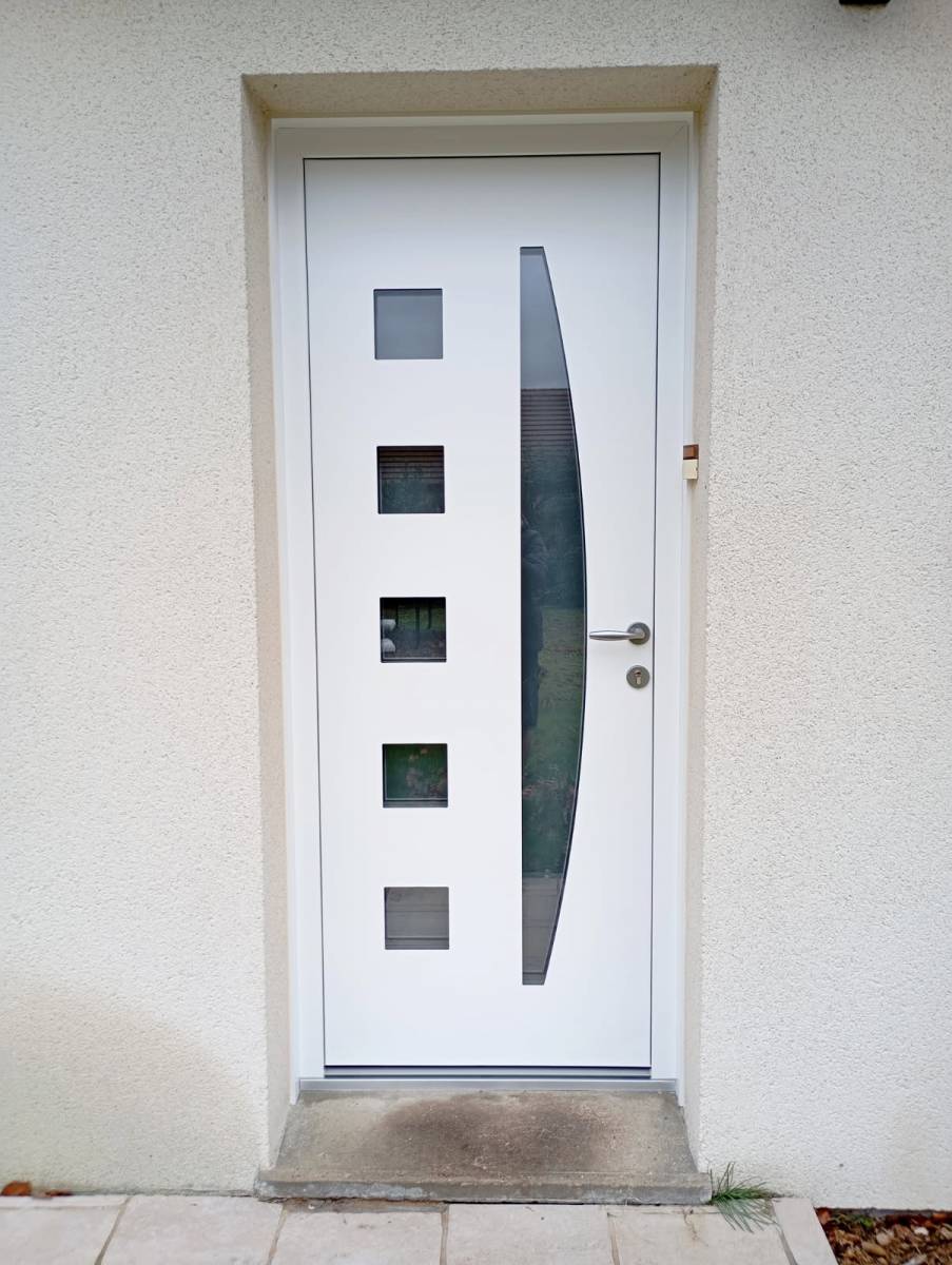 Porte d'entrée monobloc aluminium