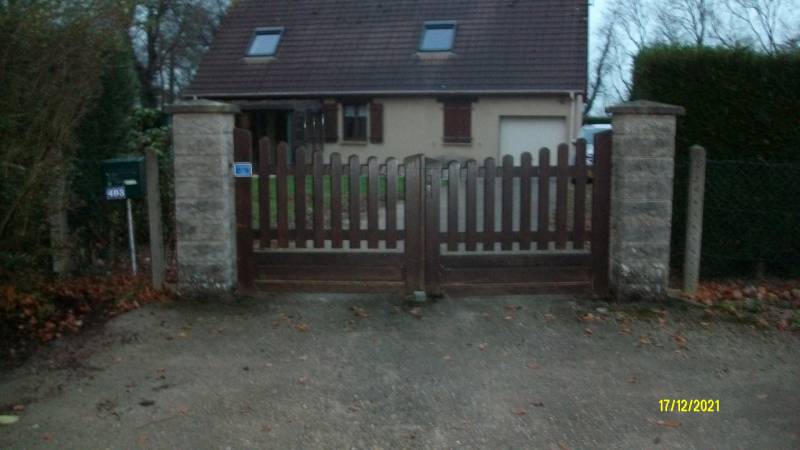 Pose d’un portail battant à Gruchet St Siméon dans le 76