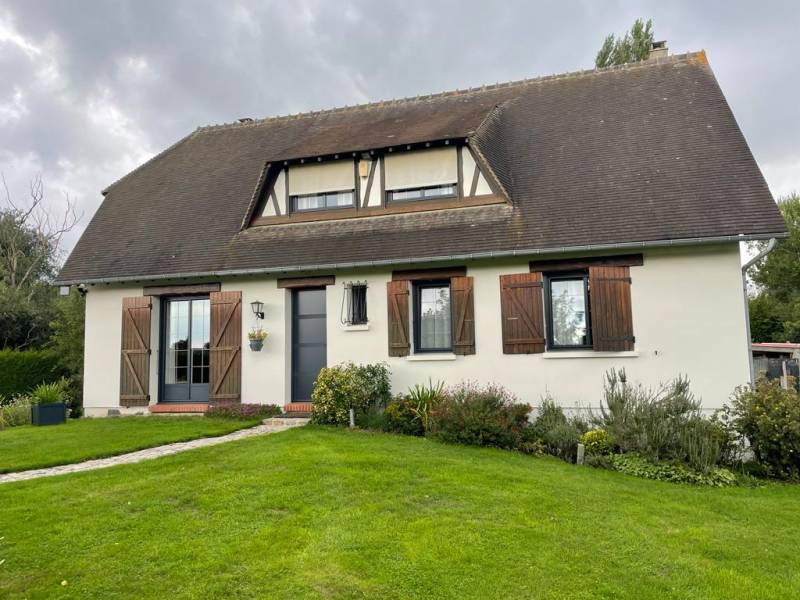 Avant / après de la pose de volets battants en aluminium 