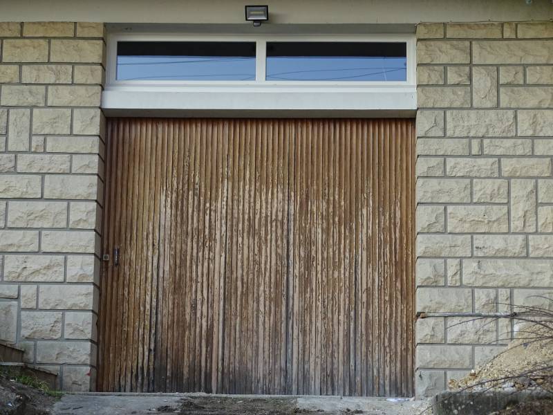 Installer une porte de garage motorisé dans le secteur du Trait 76