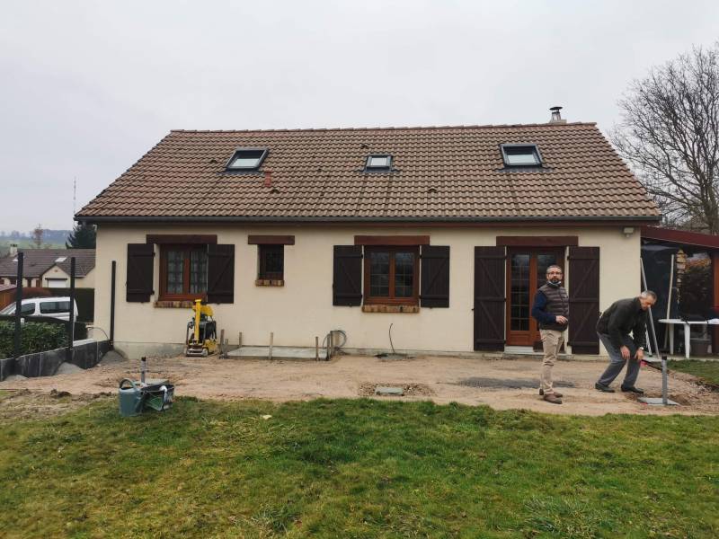 Fourniture et pose d’une pergola bioclimatique à Mesnières en Bray dans le 76
