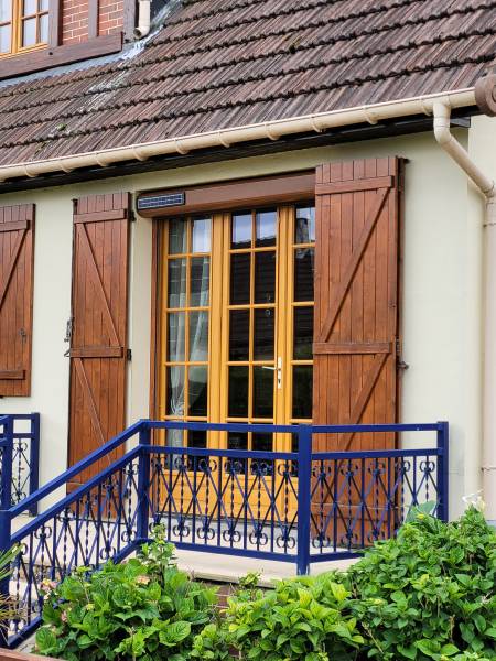 Installation de volets roulants solaires proche de Caudebec-en-Caux 76